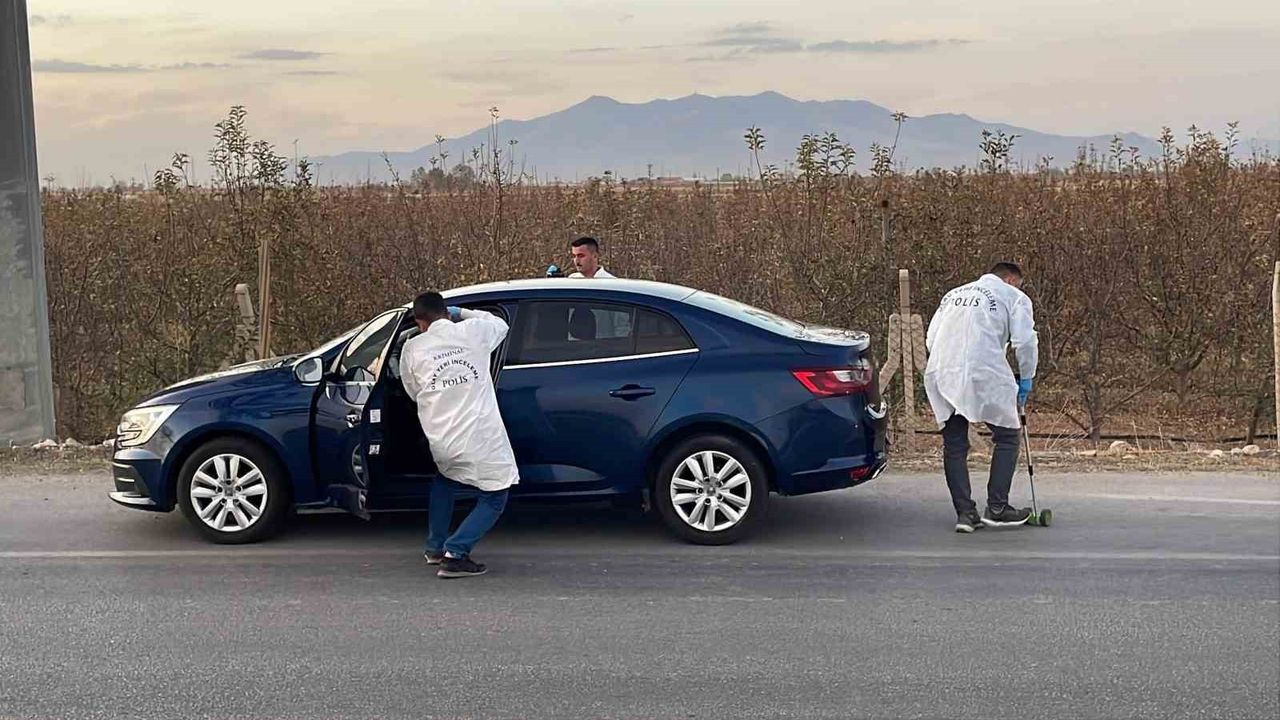 Karaman'da Trafik Kazası: Yaşlı Kadın Hayatını Kaybetti