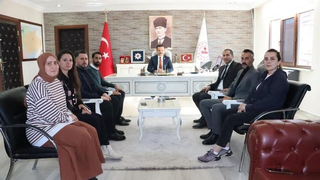 Karayazı Kaymakamlığı'ndan Gelen Proje Değerlendirme Toplantısı