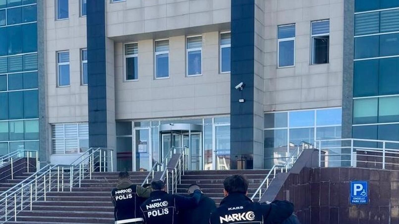 Kars'ta Uyuşturucu Operasyonu: İki Kişi Tutuklandı