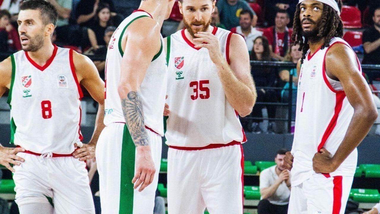 Karşıyaka Basketbol Takımı Kriz İçinde