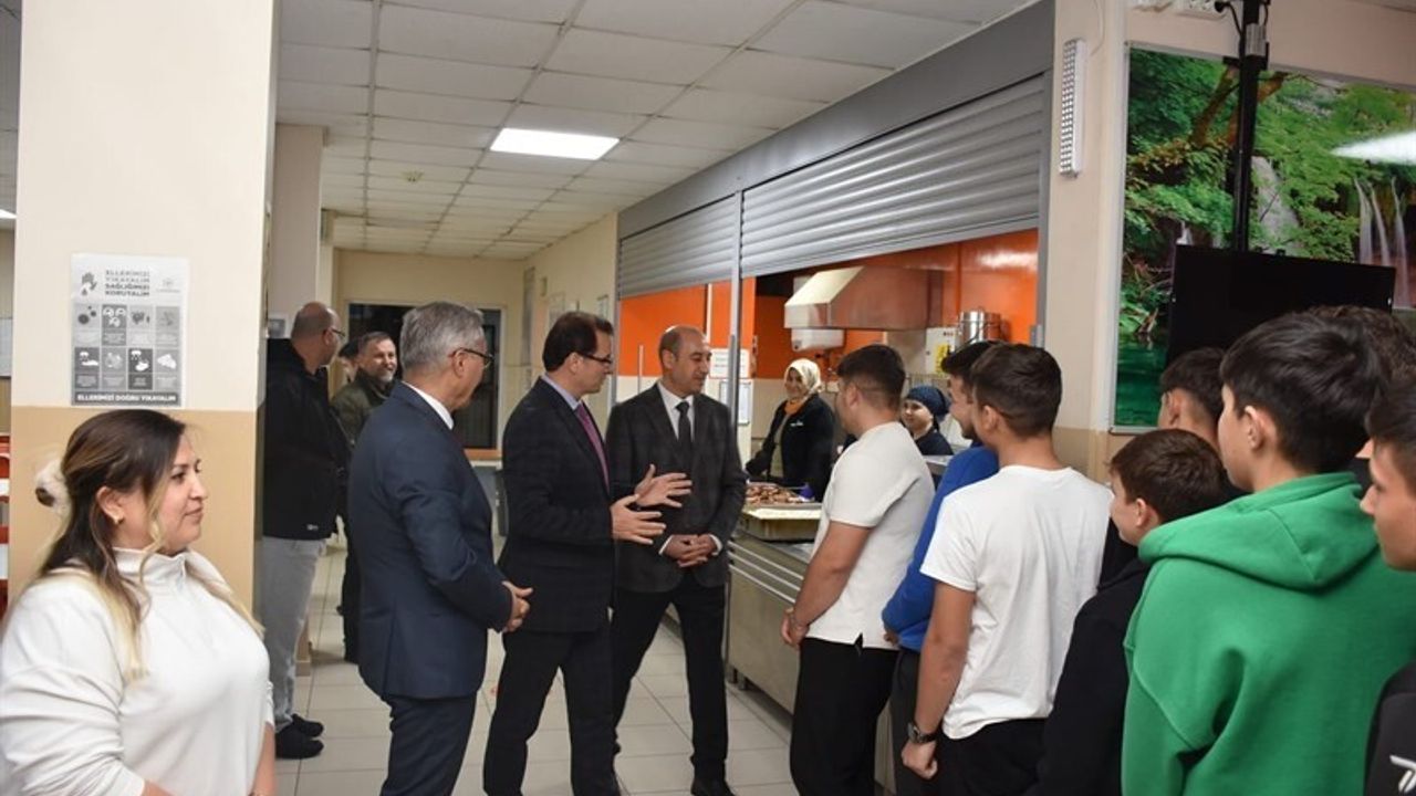 Kaymakam Ali Güldoğan'dan Öğrenci Pansiyonuna Sıcak Ziyaret