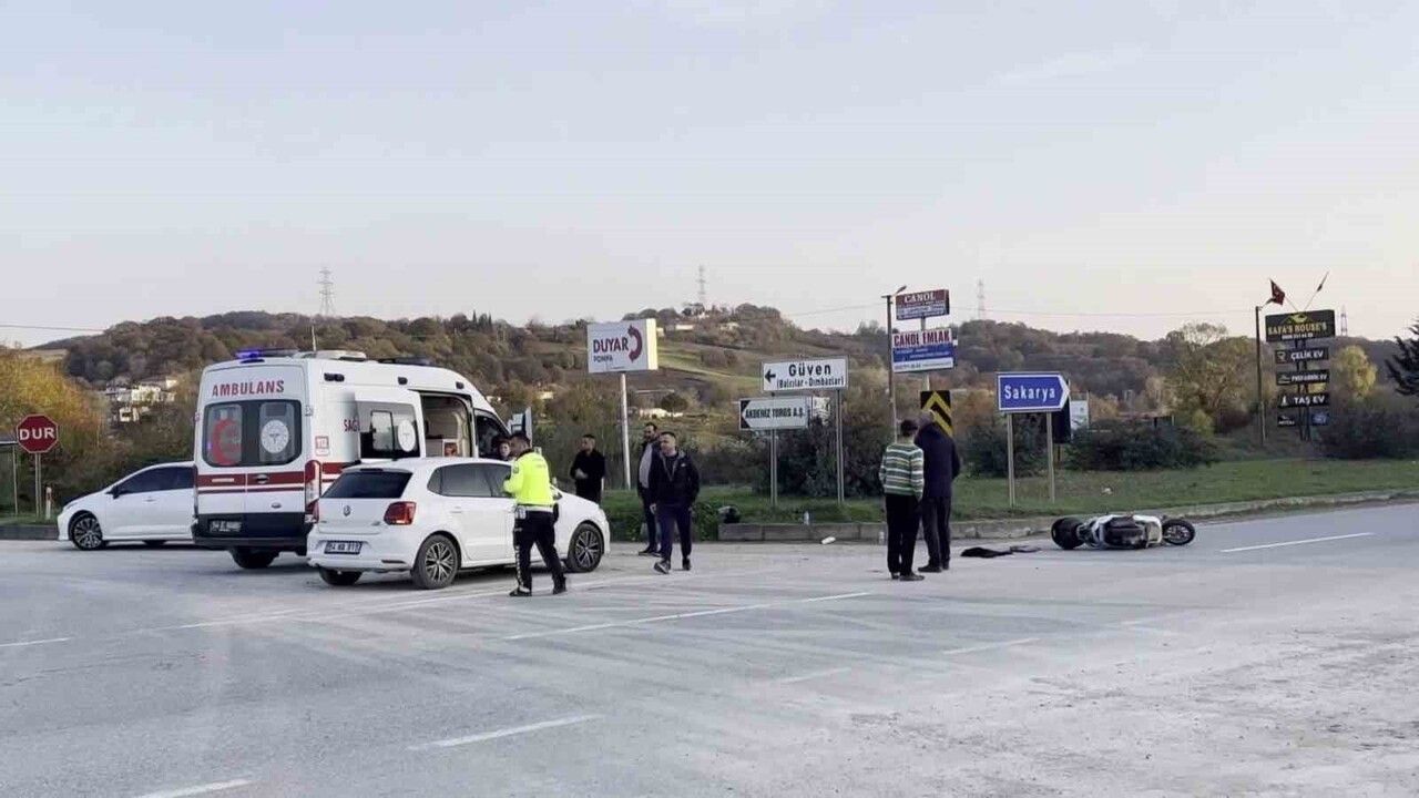 Kaynarca'da Trafik Kazası: İki Kadın Yaralandı