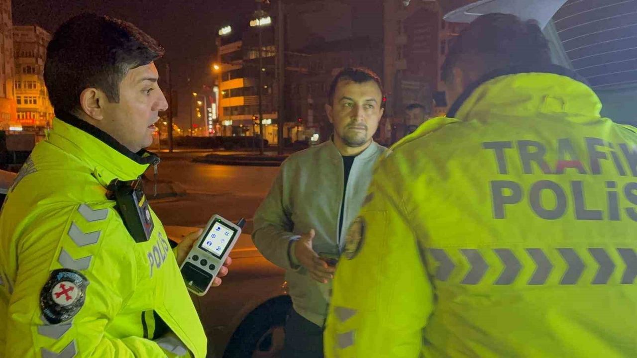 Kayseri'de Alkollü Yolcu Krizi