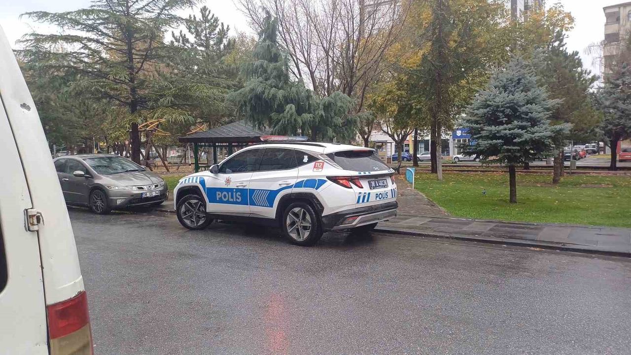 Kayseri'de Bıçaklı Kavga: 1 Yaralı