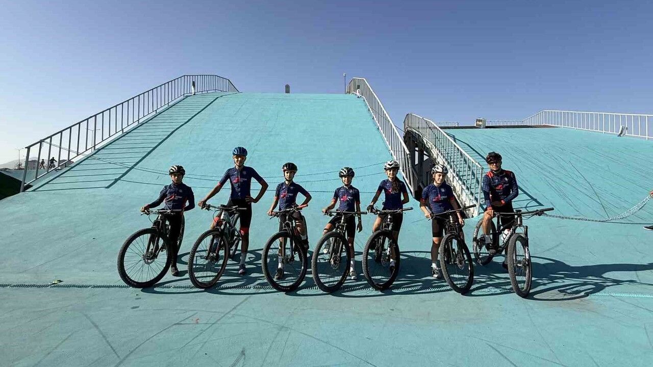 Kayseri'de Yeni BMX Parkuru ve Spor Okulu Açıldı