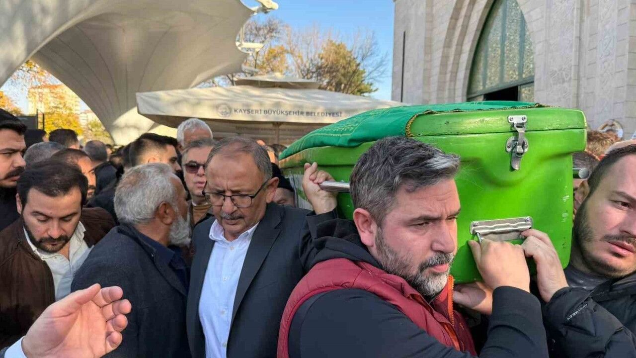 Kayseri İş Dünyasının Önemli İsimlerinden Şeref Yaroğlu'na Son Görev