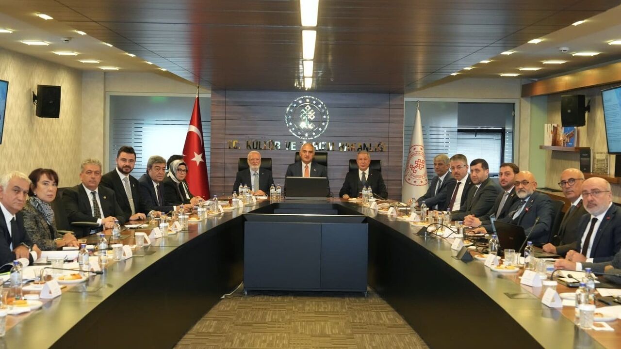 Kayseri'nin Turizm Master Planı Bakan Ersoy'a Sunuldu