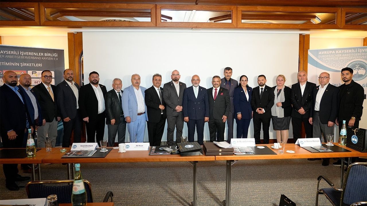 Kayserili İş Dünyası Avrupa'da Yatırım Fırsatlarını Tartıştı