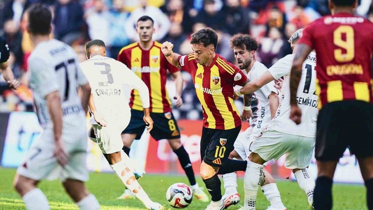 Kayserispor 13. Haftada Geriledi