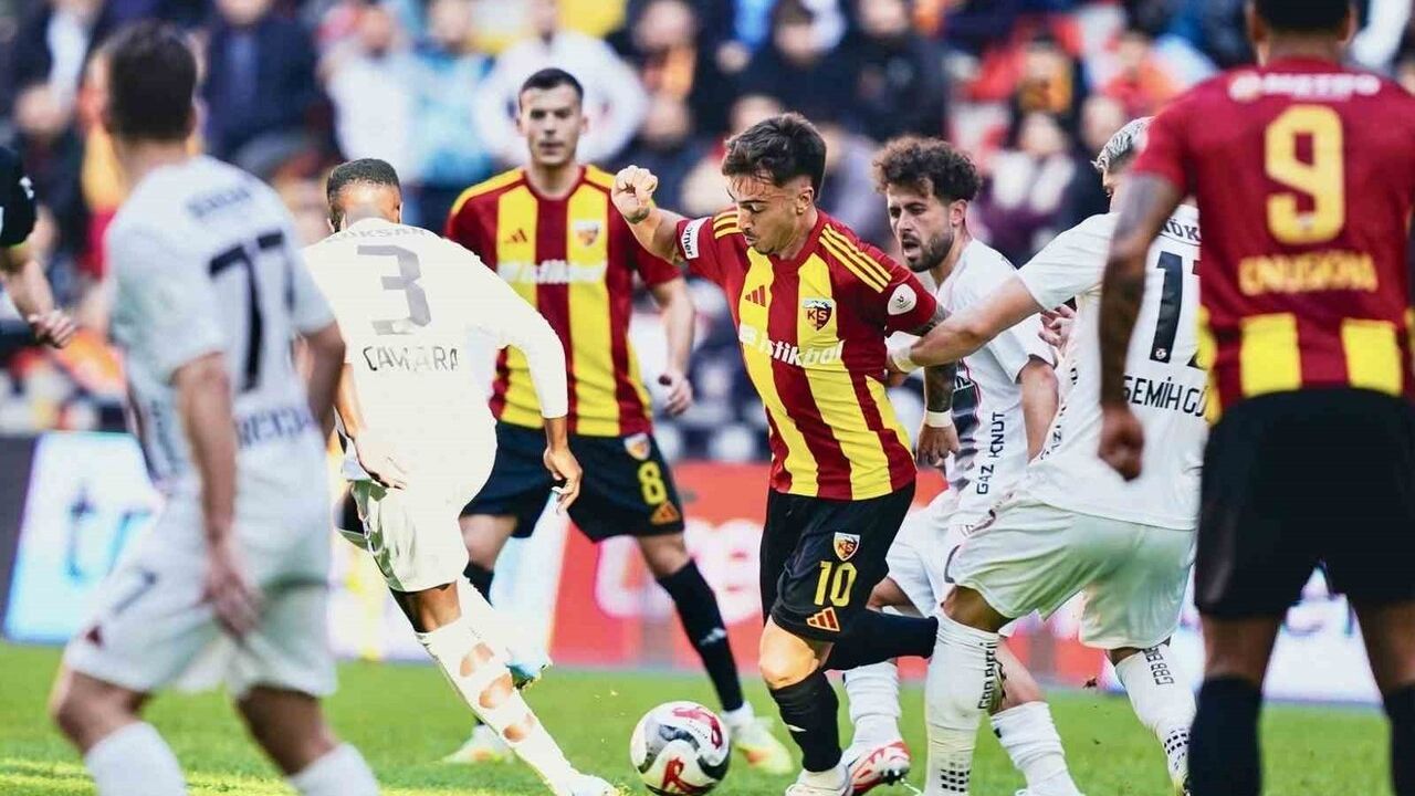 Kayserispor, Sahasında Gaziantep FK'ya İlk Mağlubiyetini Aldı