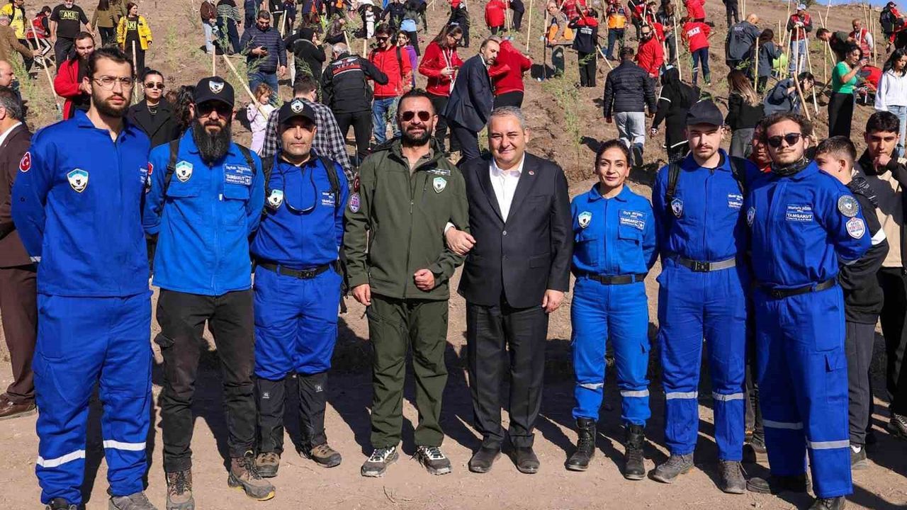 Keçiören'de 11 Kasım Ağaçlandırma Etkinliği