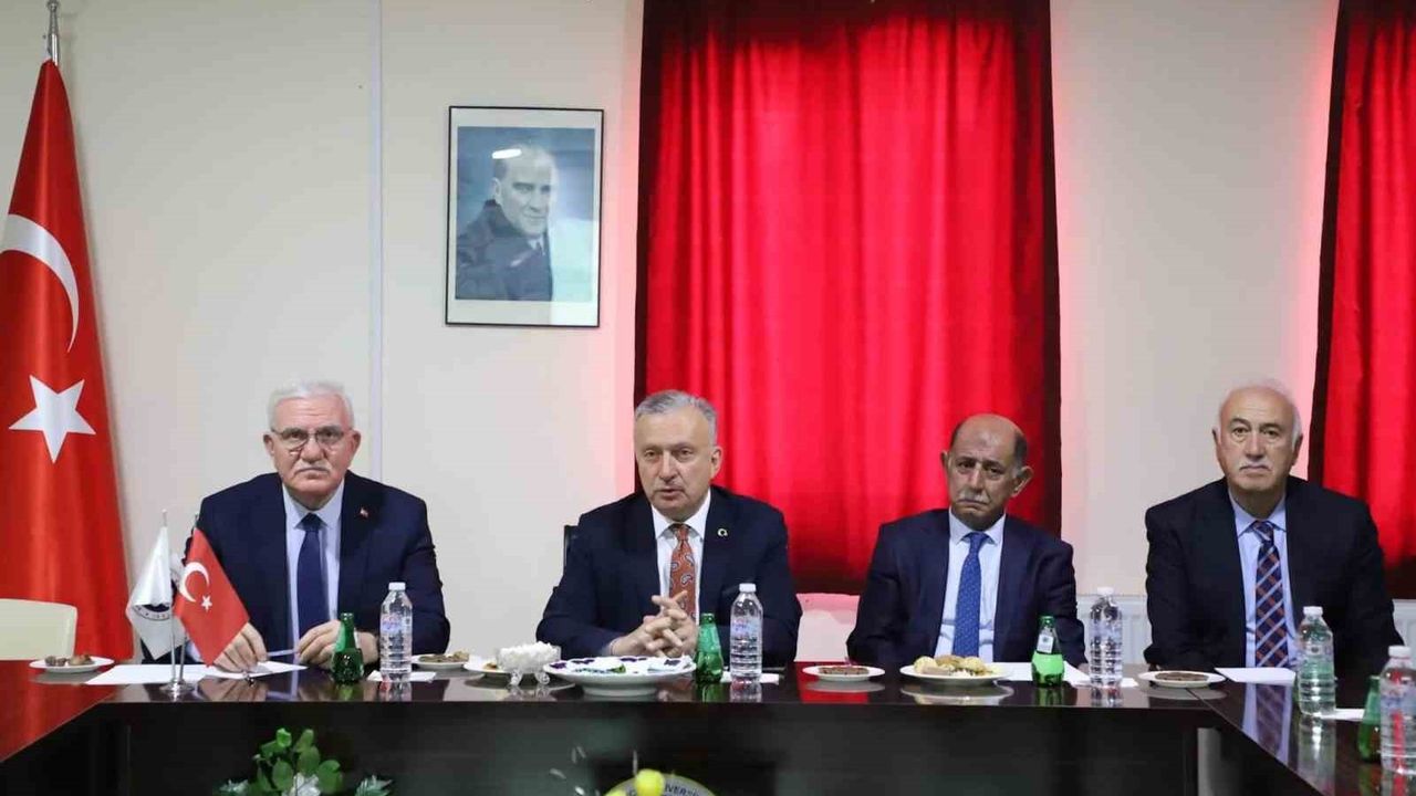 Kemaliye'de Kalite Süreçleri Toplantısı Yapıldı