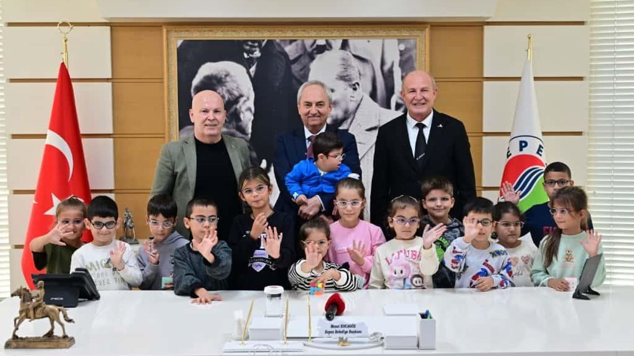 Kepez Belediyesi'nden Ücretsiz Göz Sağlığı Taraması