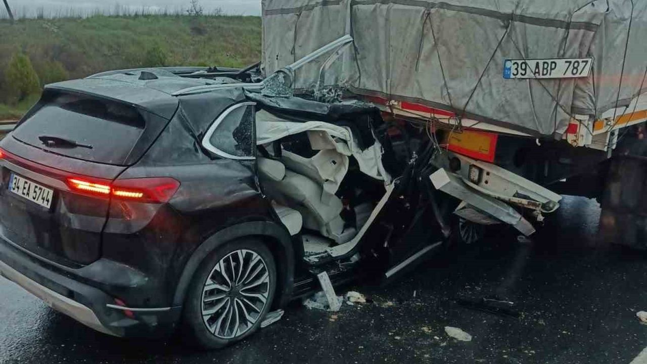 Keşan'da Trafik Kazası: 3 Yaralı