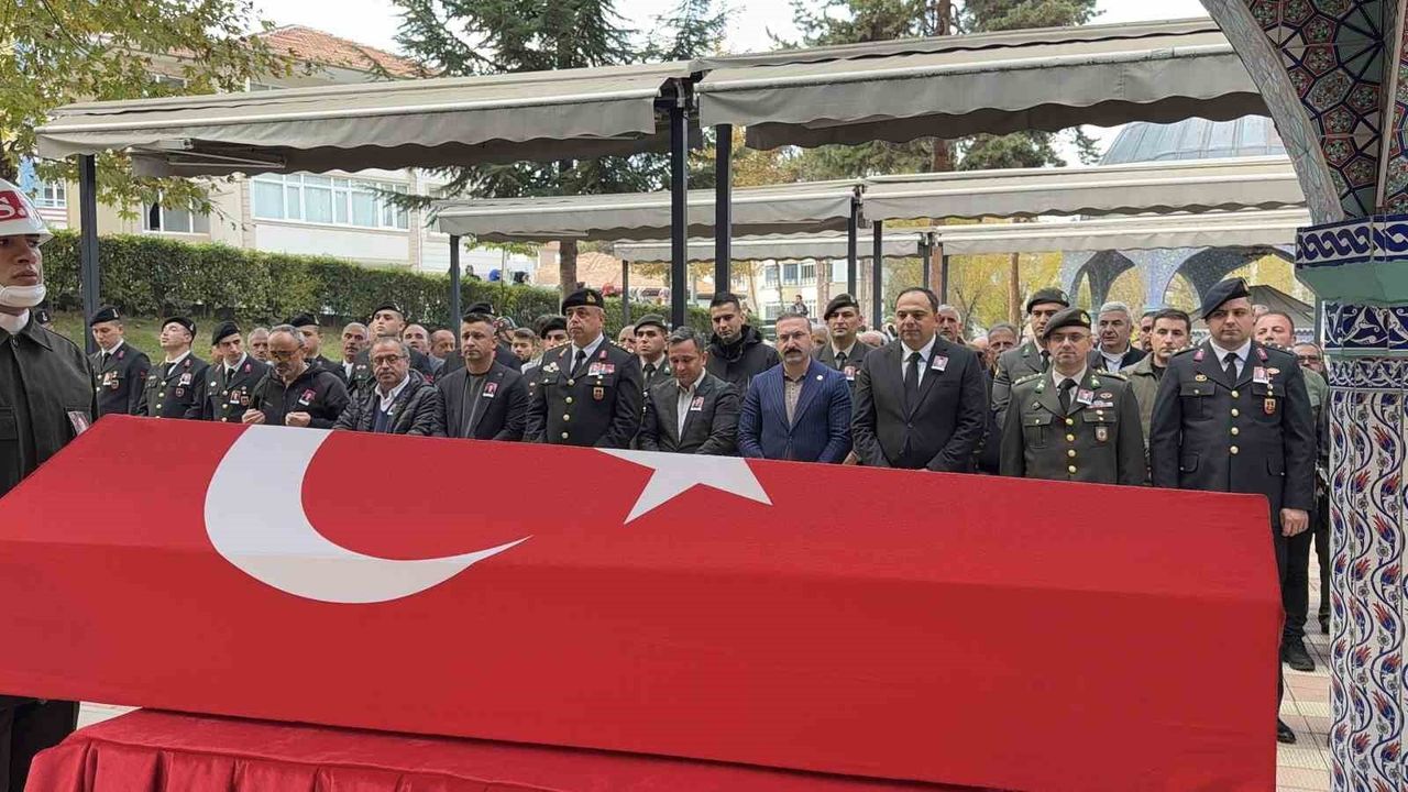 Kıbrıs Gazisi Mehmet Uzun Son Yolculuğuna Uğurlandı
