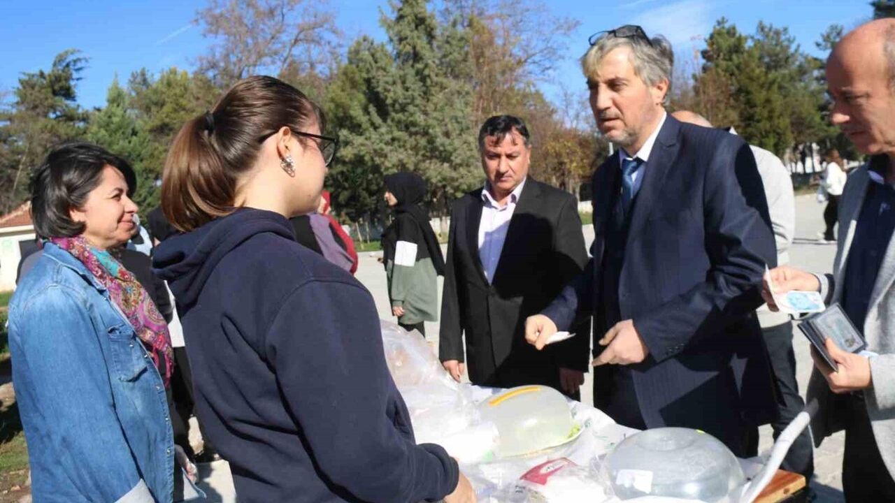 Kılıçarslan Anadolu Lisesi'nden Gazze'ye Yardım Eli