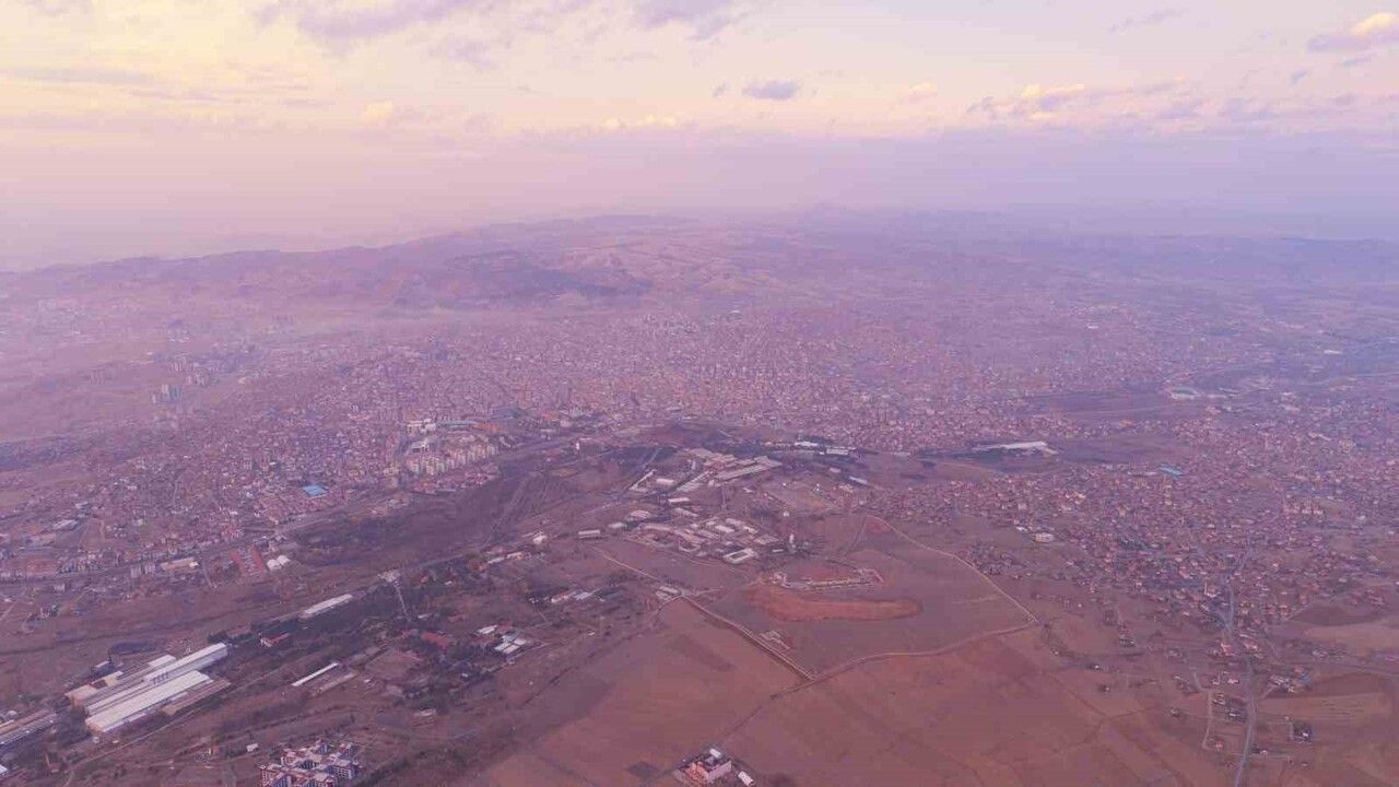 Kırıkkale'de Büyüleyici Gün Batımı