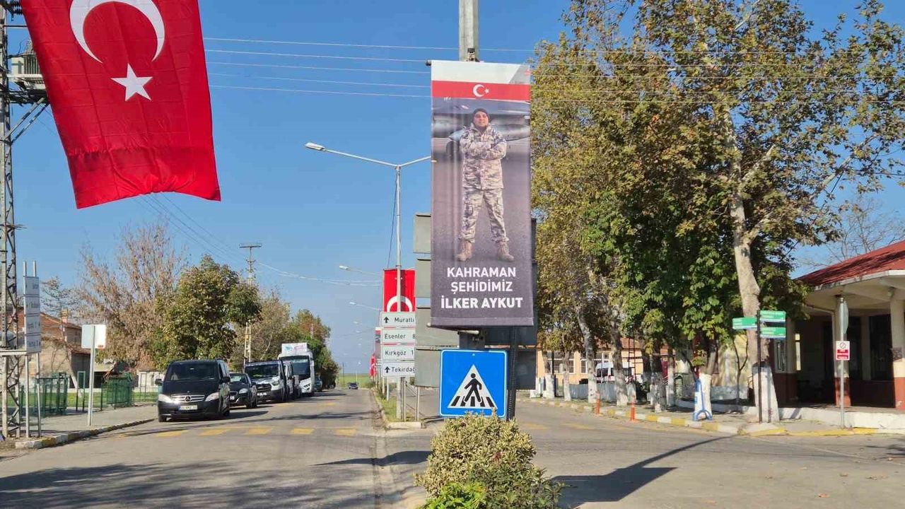 Kırkkepenekli Mahallesi'nde Şehitler İçin Mevlit Töreni