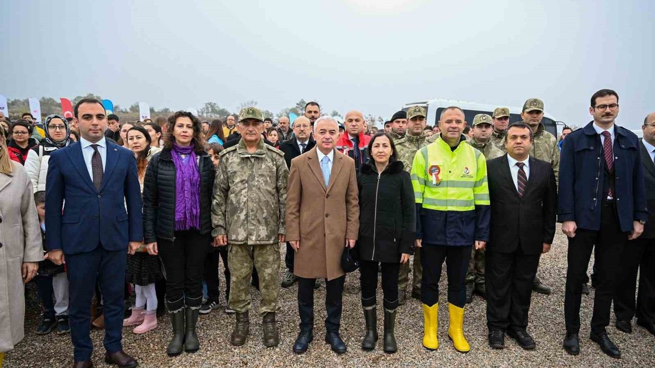 Kırklareli'nde Fidan Dikim Töreni: Milli Ağaçlandırma Günü Coşkusu