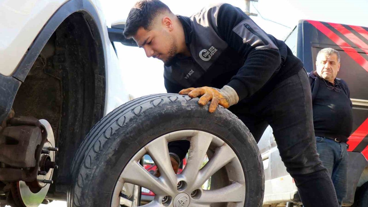 Kış Lastiği Zorunluluğu Başladı: Ceza Yoksa Araç Lastiğinizi Kontrol Edin
