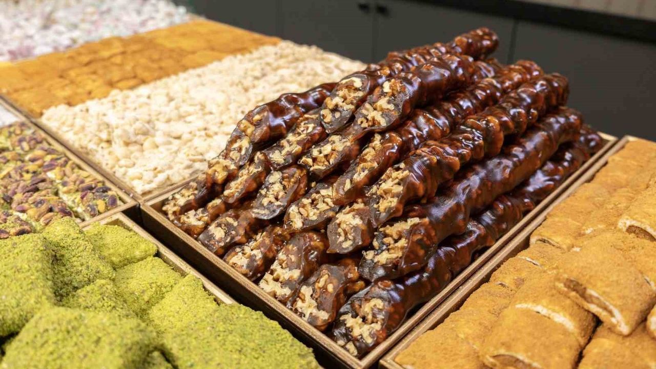 Kış Mevsiminde Cevizli Pekmezli Sucuk Talebi Artıyor