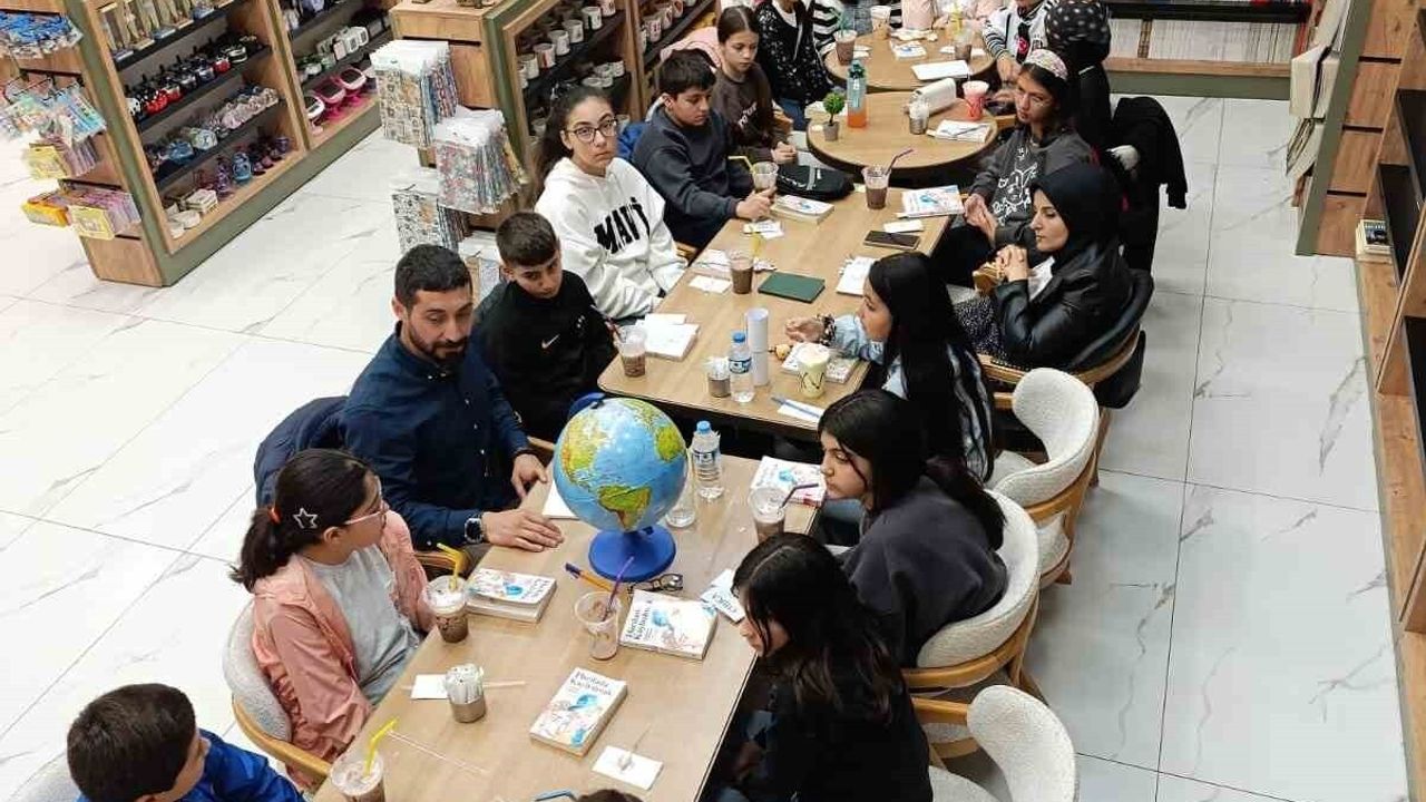 Kitap Kaşifleri Kulübü ile Okuma Sevgisi Aşılanıyor