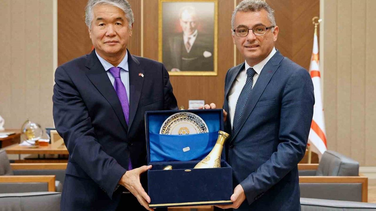 KKTC Cumhurbaşkanı Tufan Erhürman, TÜRKSOY Genel Sekreteri Sultan Raev’i Ağırladı