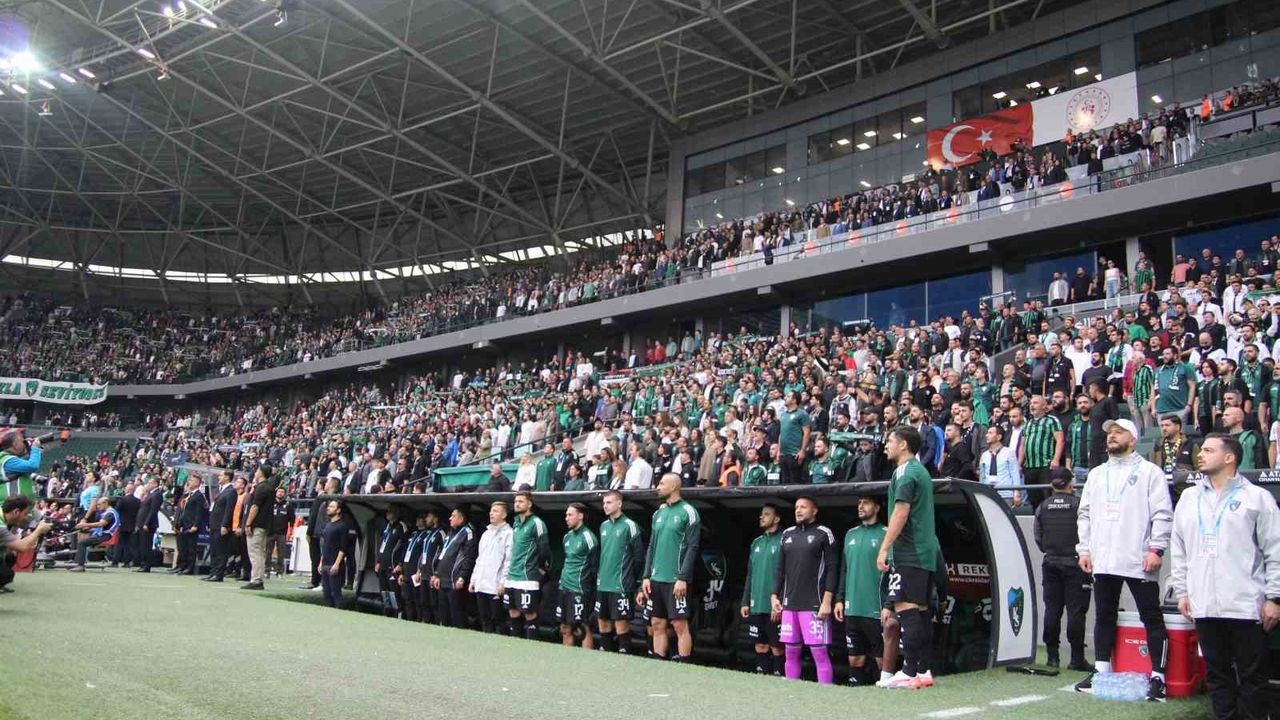 Kocaelispor'dan Kombine Sahiplerine Kazan-Kazan Çağrısı