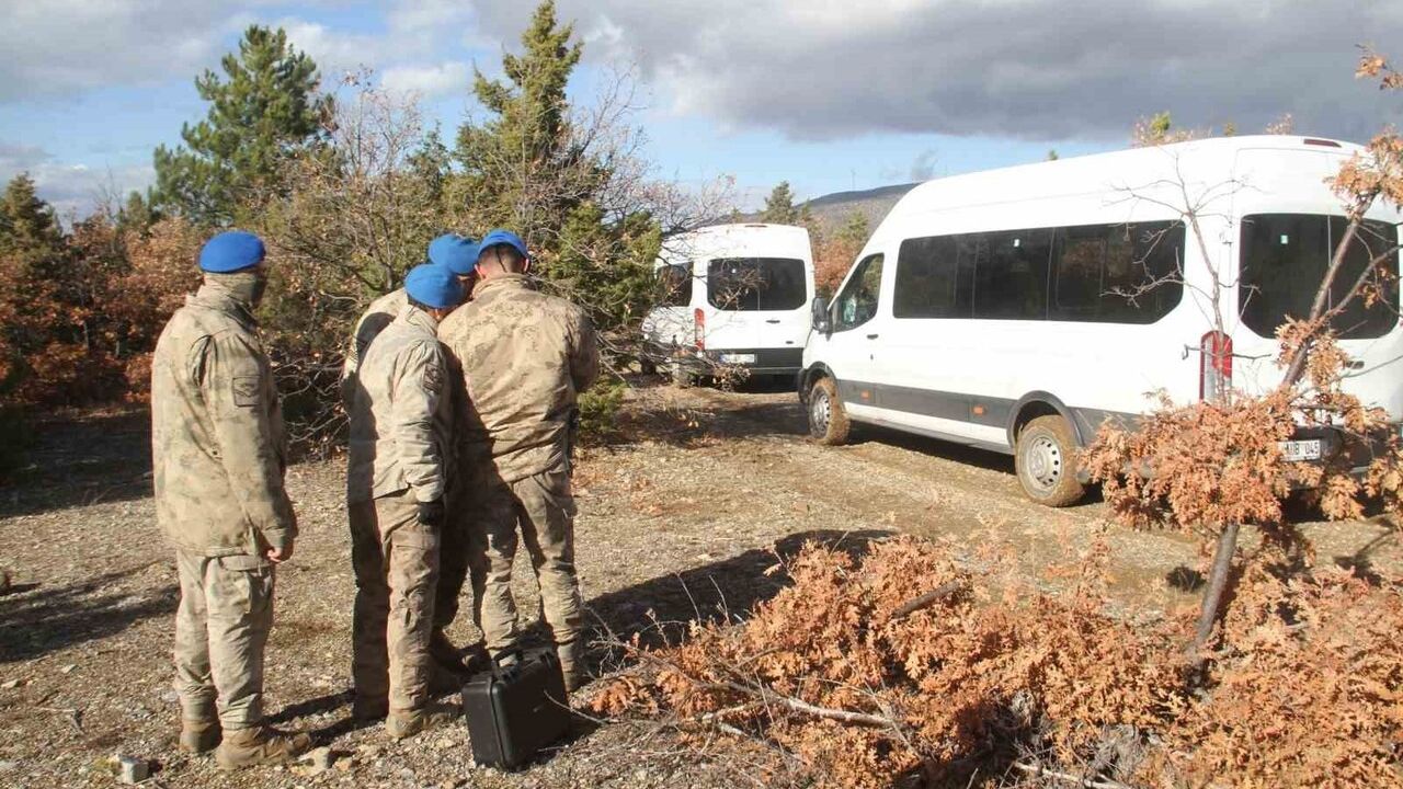 Konya'da Kaybolan 15 Yaşındaki Çocuğun Arama Çalışmaları Devam Ediyor