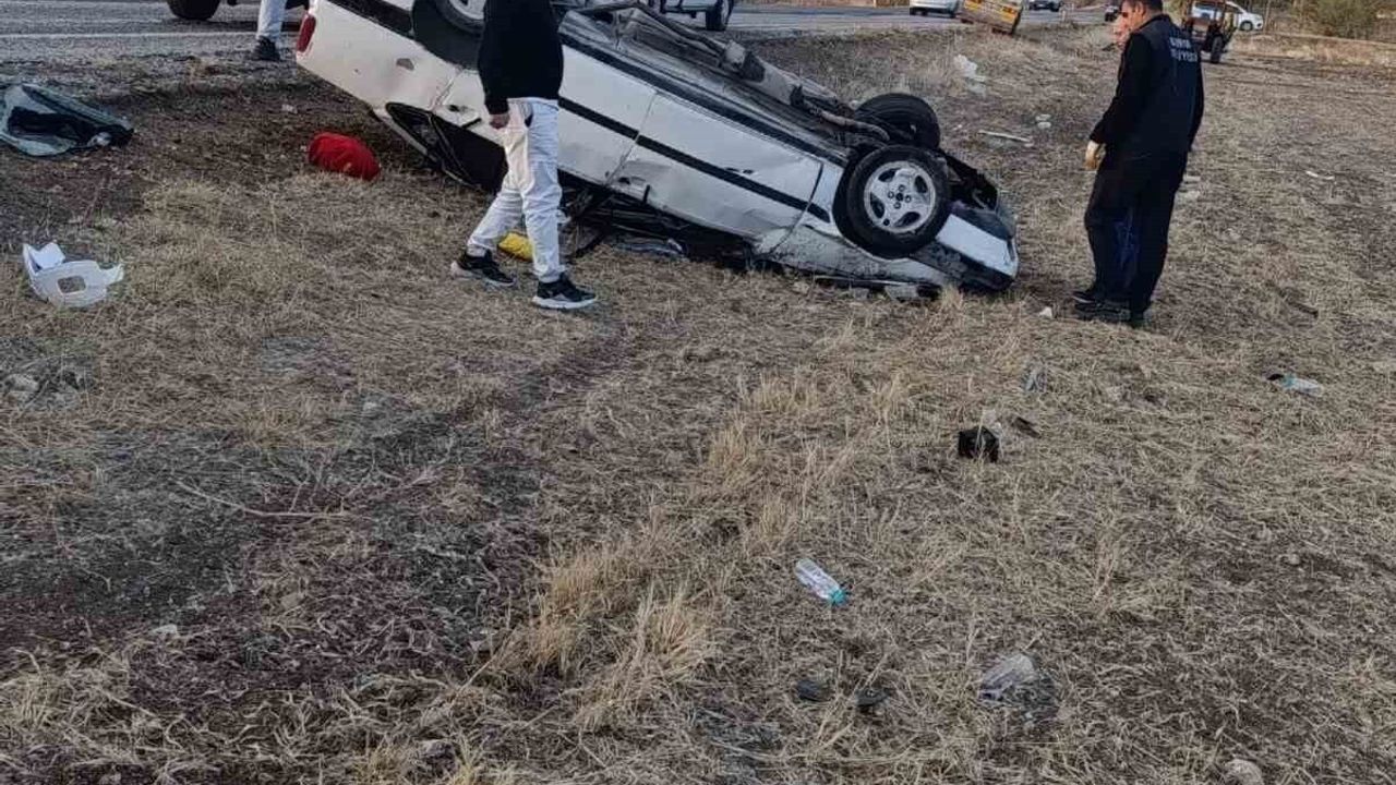 Konya'da Otomobil Devrildi: 5 Yaralı