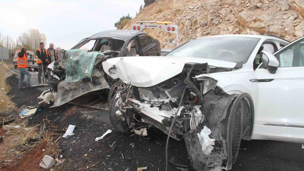 Konya'da Trafik Kazası: 1 Ölü, 3 Yaralı