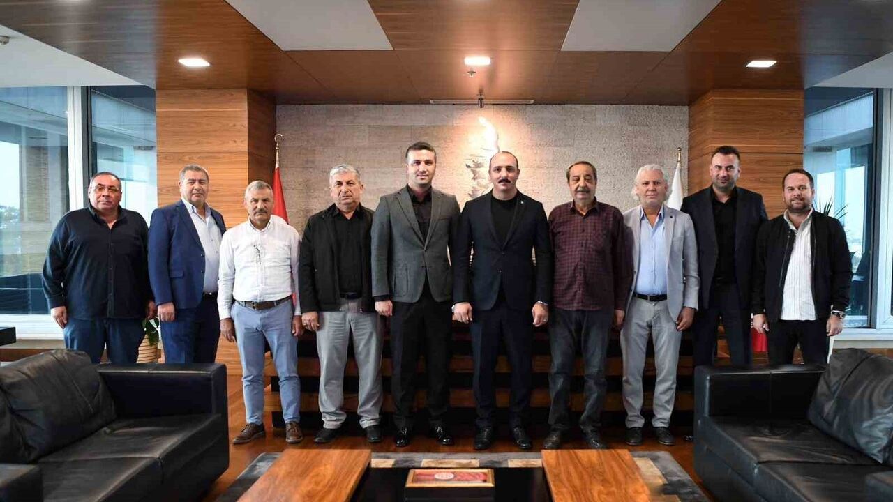 Konyaaltı Belediye Başkanı Kotan, Ulaşım Esnafıyla Buluştu