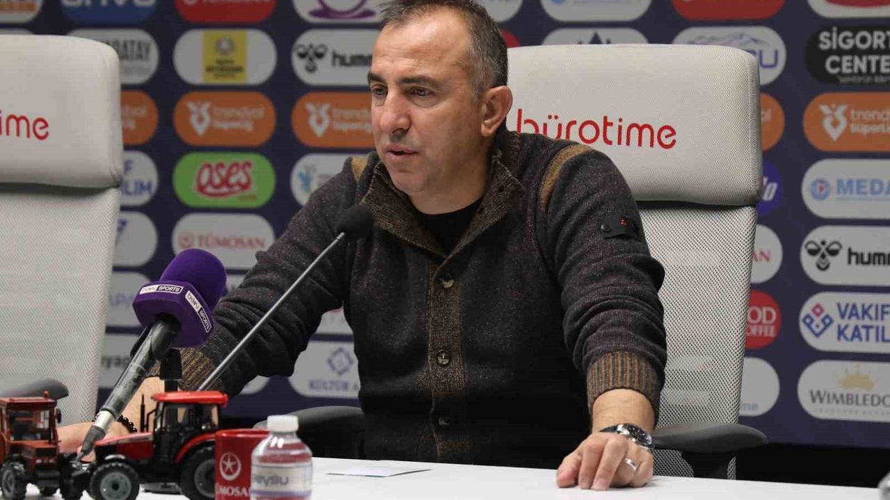 Konyaspor'da Teknik Direktör Değişikliği