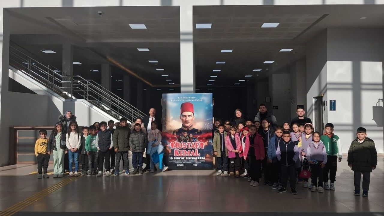 Köy Öğrencileri Sinema İle Buluştu