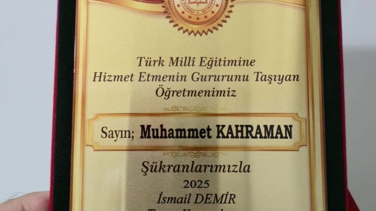 Kültür Sevgisiyle Öne Çıkan Öğretmene Ödül