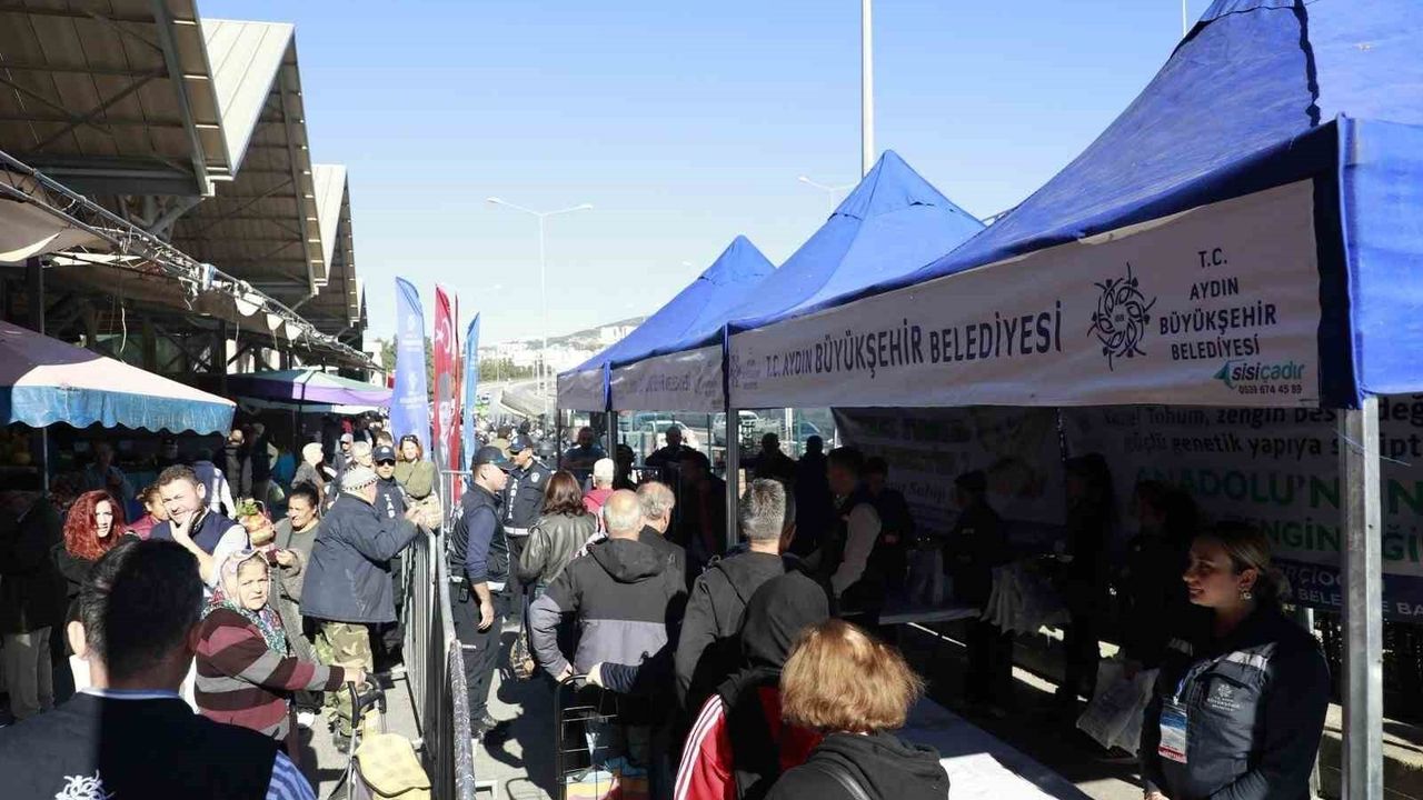 Kuşadası'nda Kışlık Fideler Ücretsiz Dağıtıldı