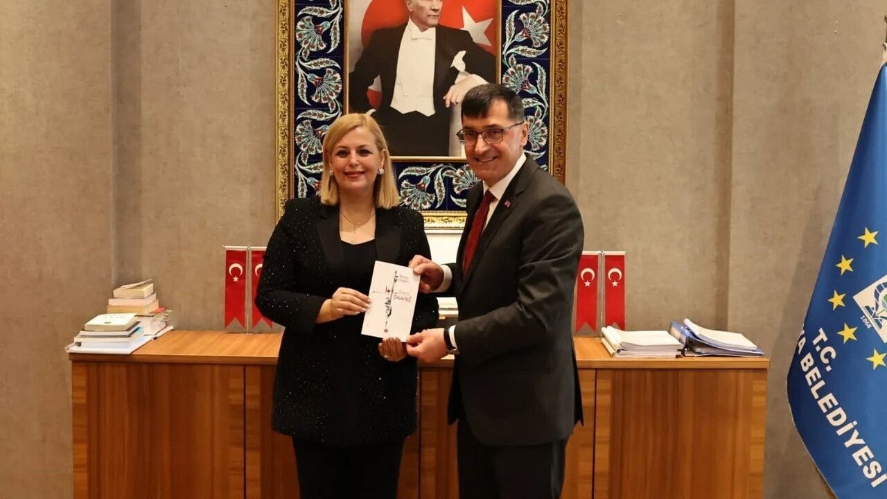 Kütahya Belediye Başkanı Kahveci'den Edebiyat Destekçisi Açıklama