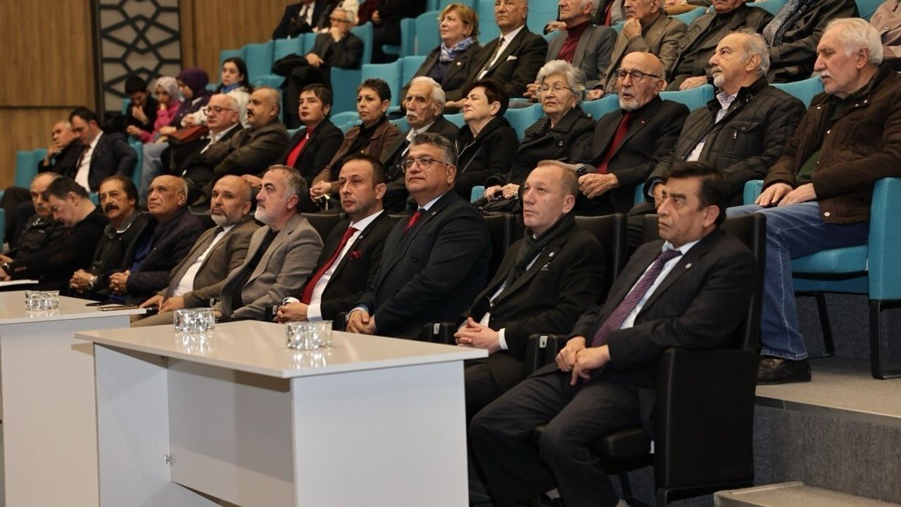 Kütahya Belediyesi'nden Nilüfer Örnek Özkan ve Adil Özkan'a Anlamlı Bir Saygı Gecesi