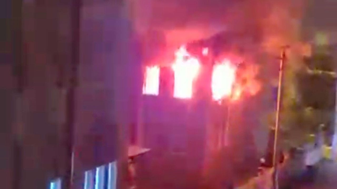 Kütahya'da Apartman Yangını: 5 Kişi Kurtarıldı