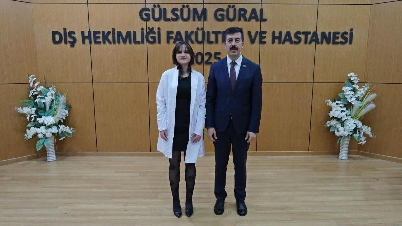 Kütahya'da Diş Hekimi Adaylarına Beyaz Önlük Töreni