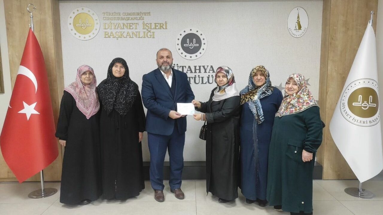 Kütahya'da Kur'an Kursu Öğrencileri Anlamlı Bir Kampanyaya Destek Verdi