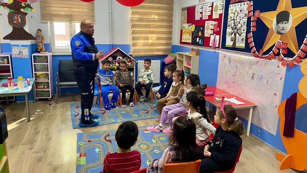 Kütahya'da Öğrencilere Güvenlik Eğitimi Verildi