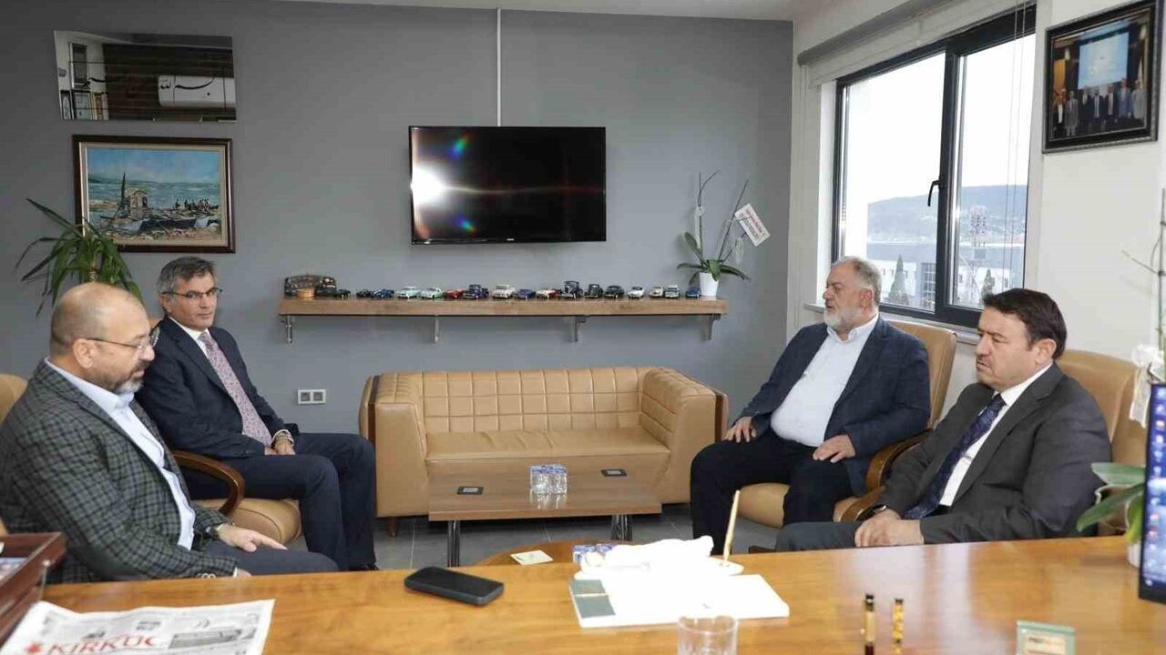 Kütahya Valisi Işın'dan Taziye Ziyareti