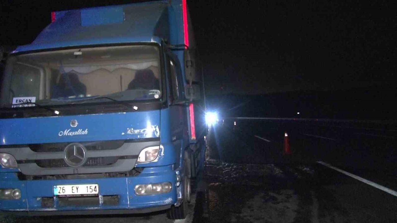 Kuzey Marmara Otoyolu'nda Kamyon Yangını