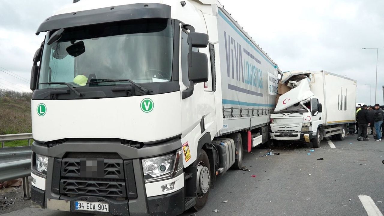 Kuzey Marmara Otoyolu'nda Kaza: 1 Ölü, 1 Yaralı