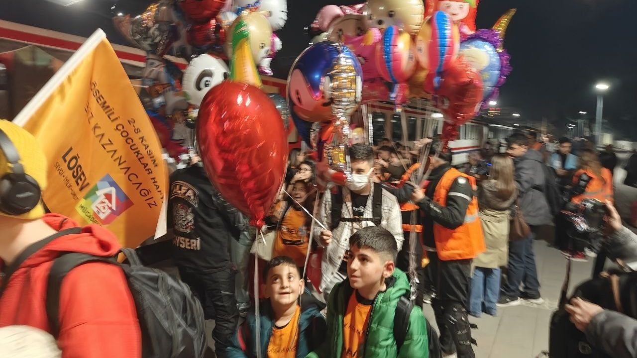 Lösemi Savaşçıları Umut Treni ile Kayseri'ye Ulaştı