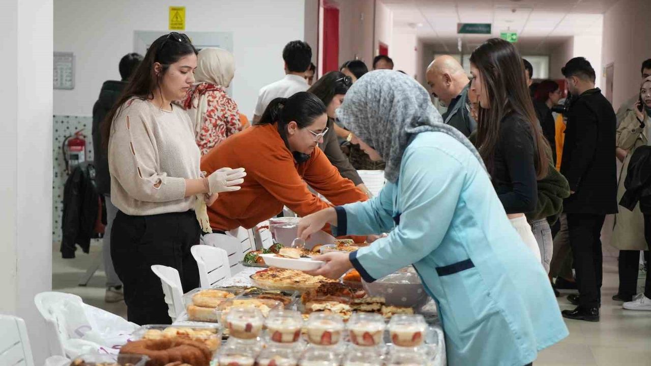 Lösemili Çocuklar İçin İyilik Sofrası Etkinliği