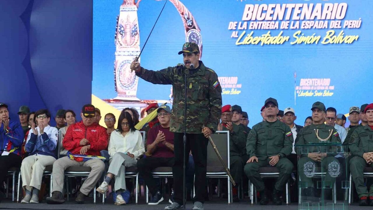 Maduro, ABD ile Gerilimi Tırmandırdı: 'Gerekirse Canımızı Feda Ederiz'