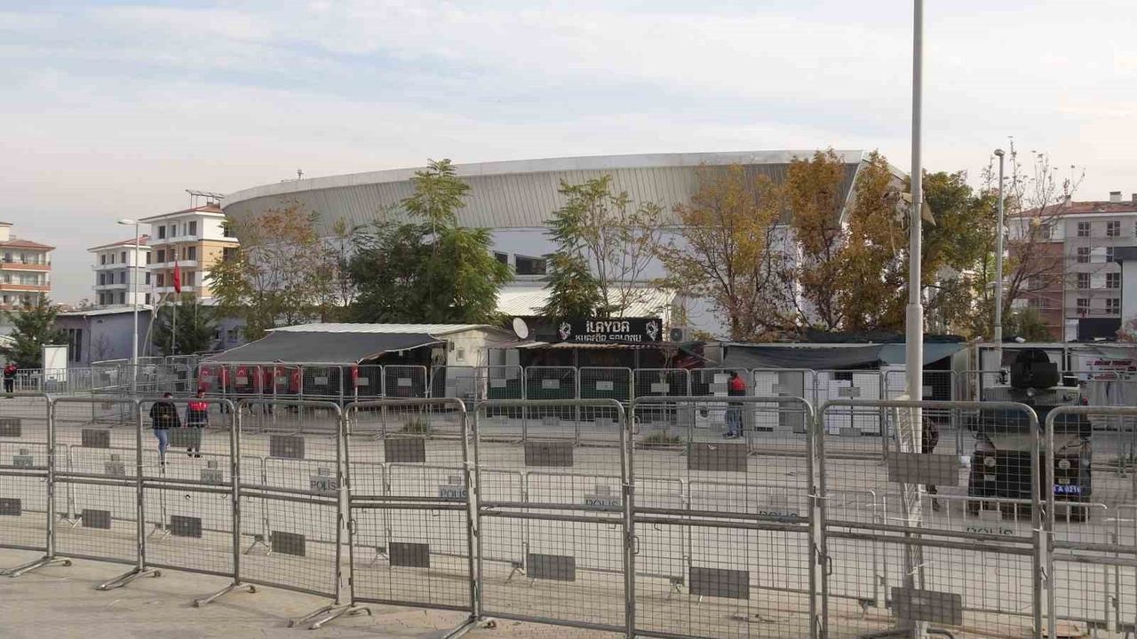 Malatya'da 116 Sanıklı Çete Davasında 8 Sanık Tahliye Edildi