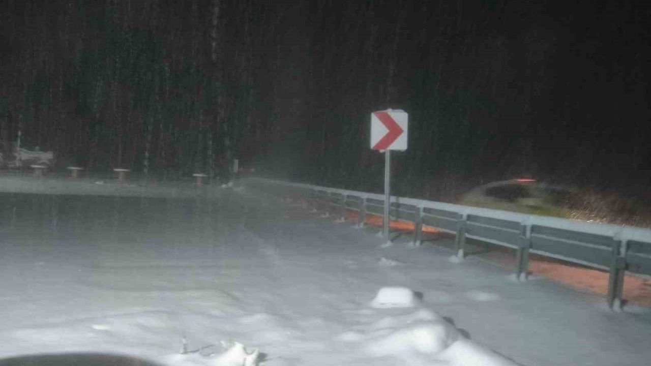 Malatya'da Kar Yağışı Ulaşımı Aksattı